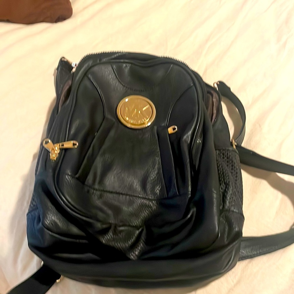 Dupe book bag
